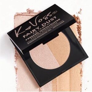 KVOSSYNC fairy dust pressed highlighter in moonlight / starkissed